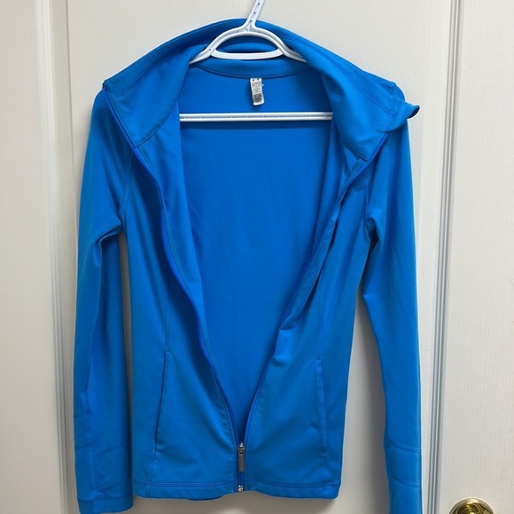Under Armour Women's Light Weight Full Length Zip Up Sweater | Size XS Blue - Picture 6 of 6
